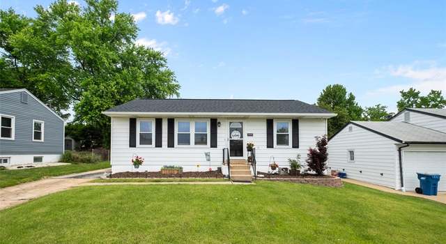 Photo of 11041 Pine Forest Dr, St Louis, MO 63126