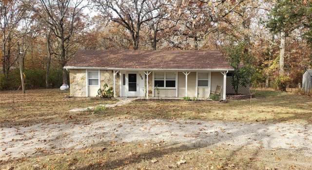 Photo of 105 Hickory Dr, Cuba, MO 65453