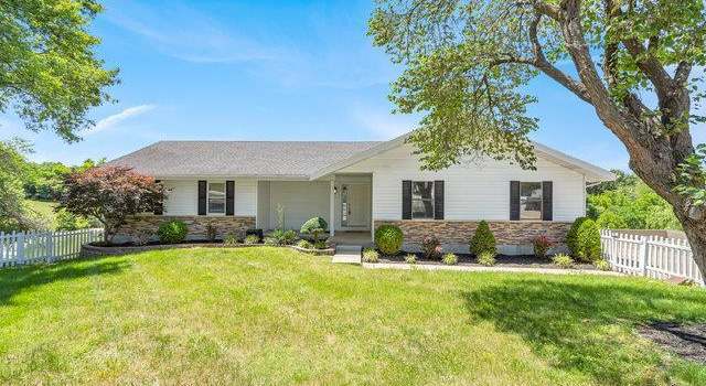 Photo of 519 Deepwater Ct, St Charles, MO 63303
