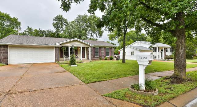 Photo of 303 Warwick Ln, Manchester, MO 63021