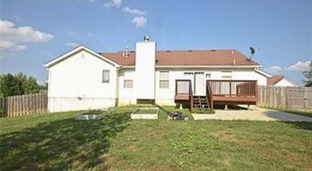 Photo of 5 Thoroughbred Dr, Wright City, MO 63390