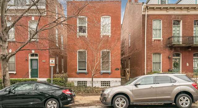 Photo of 2352 S 11th St, St Louis, MO 63104