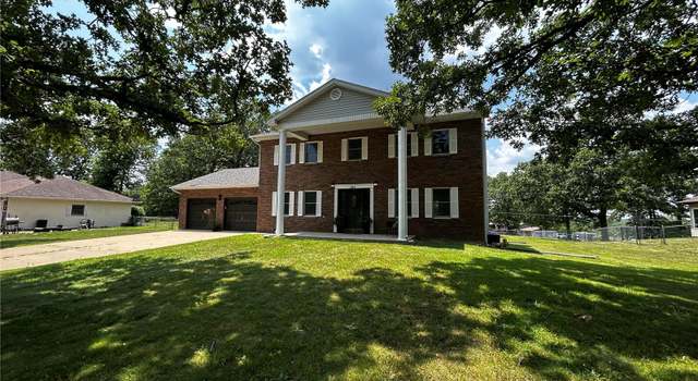 Photo of 204 Bobby Dale Dr, Waynesville, MO 65583