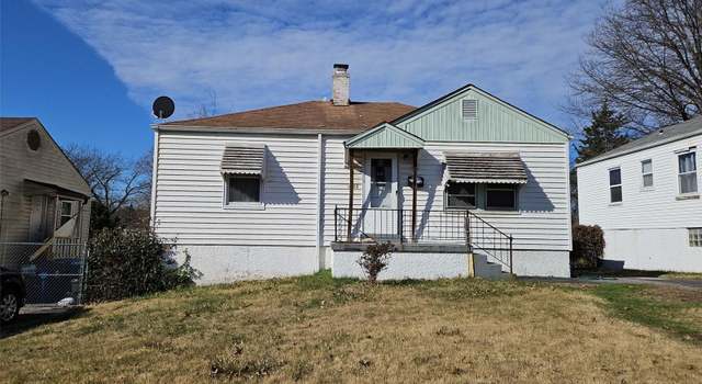 Photo of 2056 Wedgewood Dr, St Louis, MO 63136