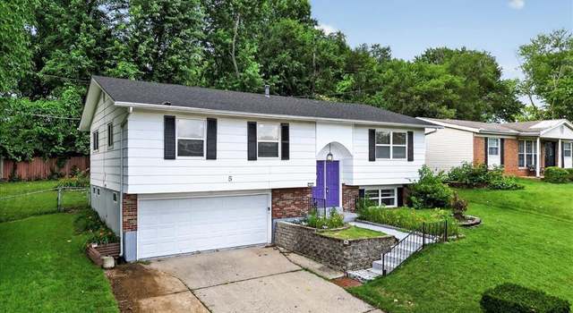 Photo of 5 Gray Brooke Ln, Florissant, MO 63031