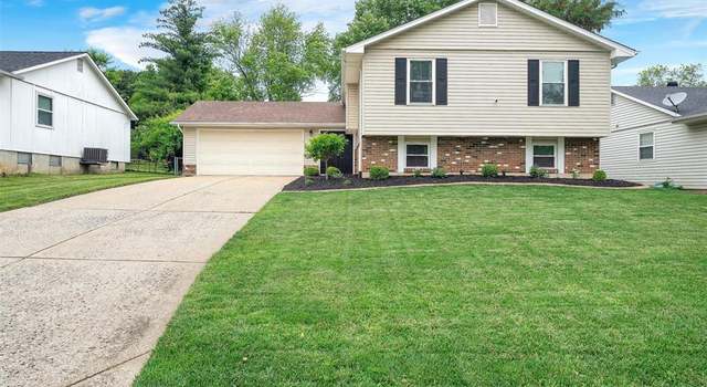 Photo of 713 Greenridge Ln, St Peters, MO 63376