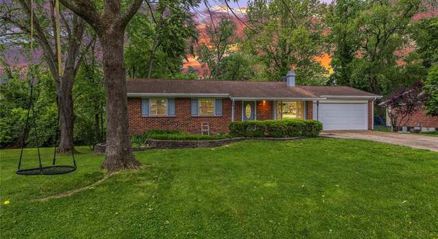 Photo of 18 Roland Ave, Ballwin, MO 63021