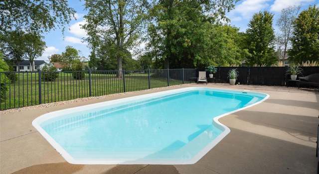 Photo of 48 Scarlet Meadows Ct, O'fallon, MO 63366