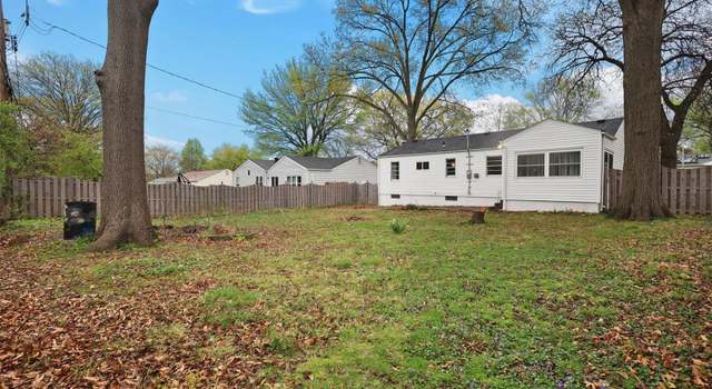 Photo of 8537 General Grant Ln, St Louis, MO 63123