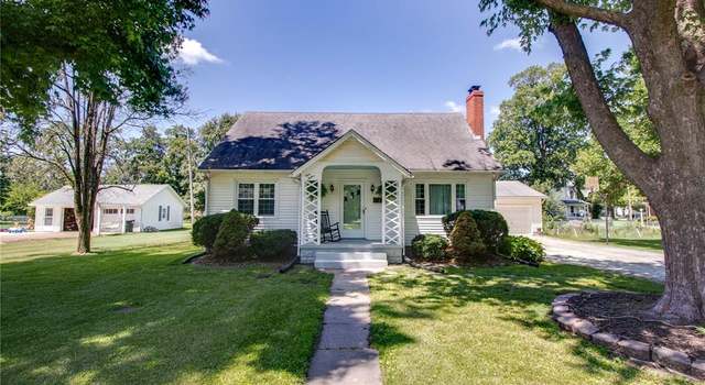 Photo of 412 Cross Ave, Jerseyville, IL 62052