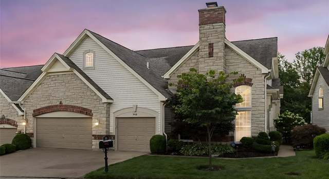 Photo of 740 Stonebluff Ct, Chesterfield, MO 63005