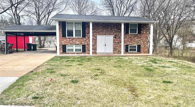 Photo of 31 White Birch Ct, Fenton, MO 63026