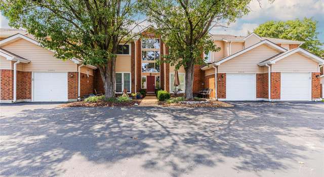 Photo of 1340 Holgate Dr Unit G4, Ballwin, MO 63021