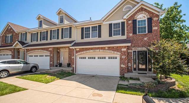 Photo of 26 Loris Ln, St Charles, MO 63303