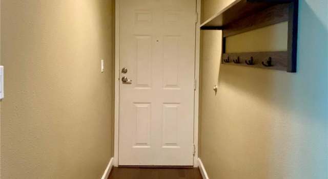 Photo of 5330 Pershing Ave #401, St Louis, MO 63112