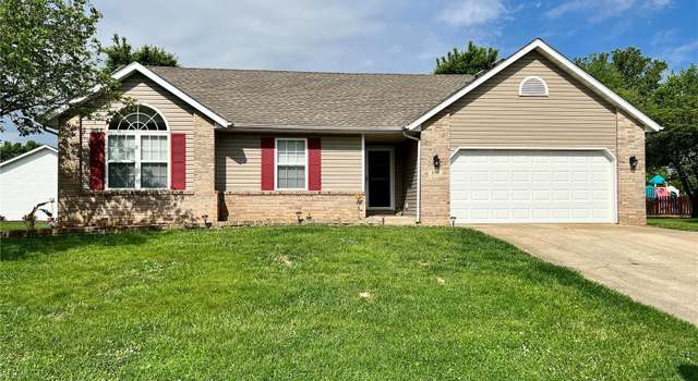 Photo of 600 Copper Line Rd, Maryville, IL 62062