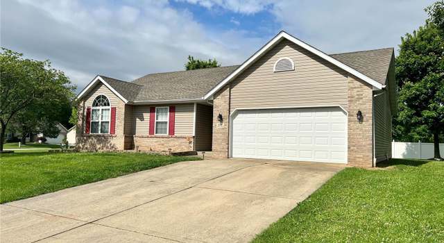 Photo of 600 Copper Line Rd, Maryville, IL 62062