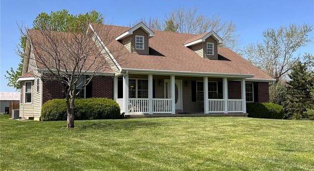 Photo of 155 Zalabak Rd, Hawk Point, MO 63349