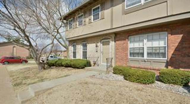 Photo of 2090 Carefree Ln, Florissant, MO 63033