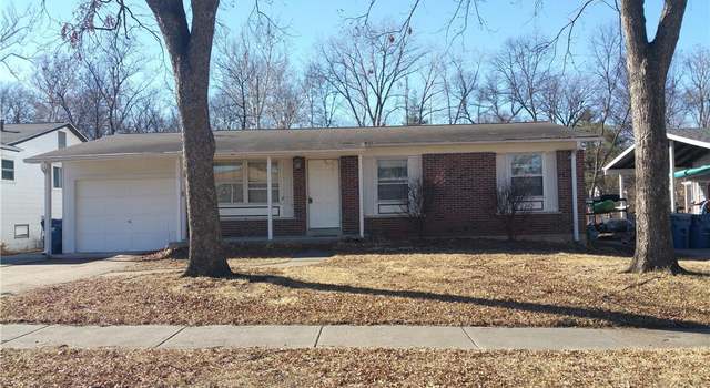 Photo of 2239 Murray Forest Dr, Maryland Heights, MO 63043