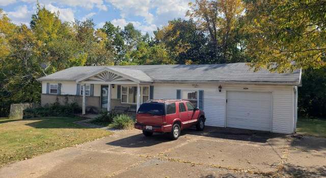 Photo of 4404 South Dr, High Ridge, MO 63049