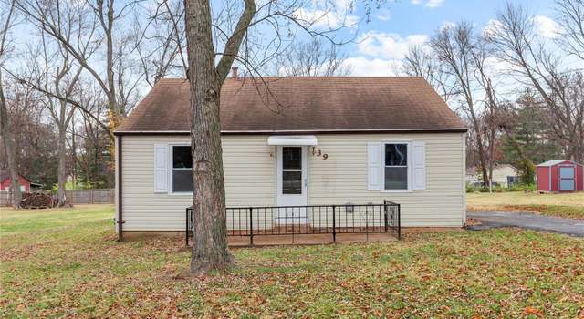 Photo of 139 Cumberland Ave, Maryland Heights, MO 63043