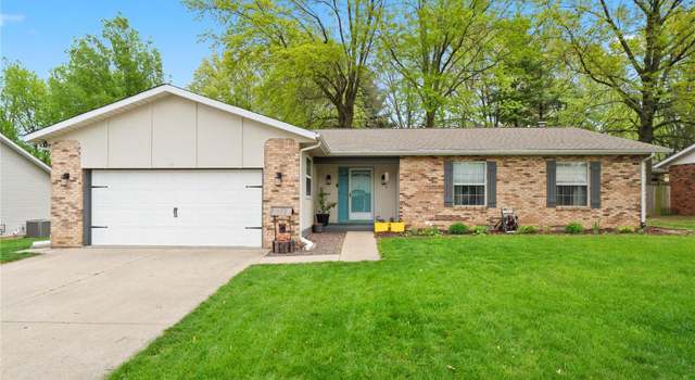 Photo of 13 Acorn Lake Dr, Belleville, IL 62221