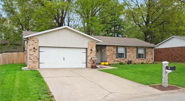 Photo of 13 Acorn Lake Dr, Belleville, IL 62221