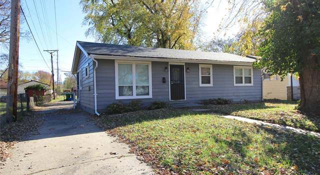 Photo of 1130 Goelz Dr, East St Louis, IL 62203