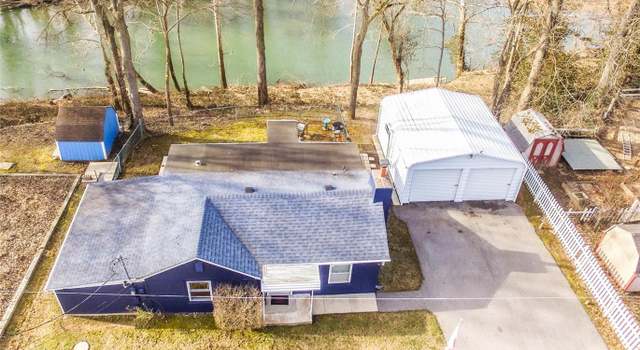 Photo of 8162 Riverview Dr, Dittmer, MO 63023