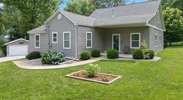 Photo of 626 W Main St, Lebanon, IL 62254