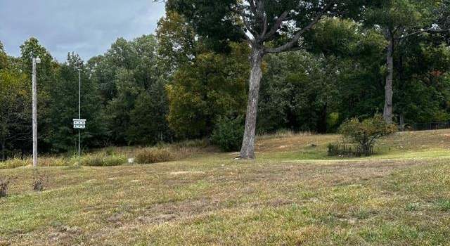 Photo of 21355 Sally Rd, Waynesville, MO 65583