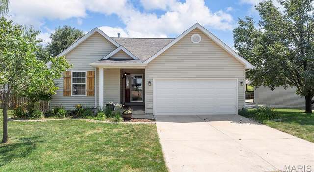 Photo of 56 Great Owls Way, Winfield, MO 63389