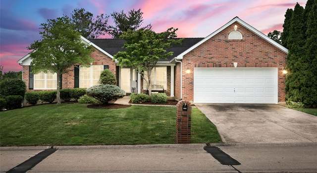 Photo of 4855 Greenburg Dr, St Peters, MO 63304