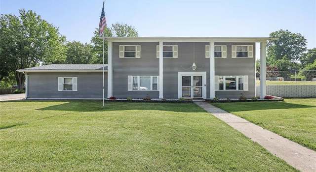 Photo of 5907 Deer Trl, Godfrey, IL 62035