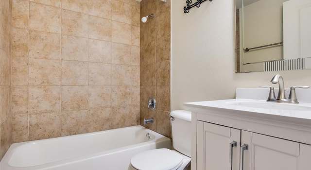 Photo of 5630 Pershing Ave #24, St Louis, MO 63112