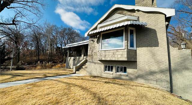 Photo of 10001 Riverview Dr, St Louis, MO 63137