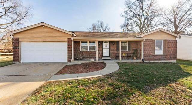 Photo of 3886 Del Lago Dr, Florissant, MO 63034