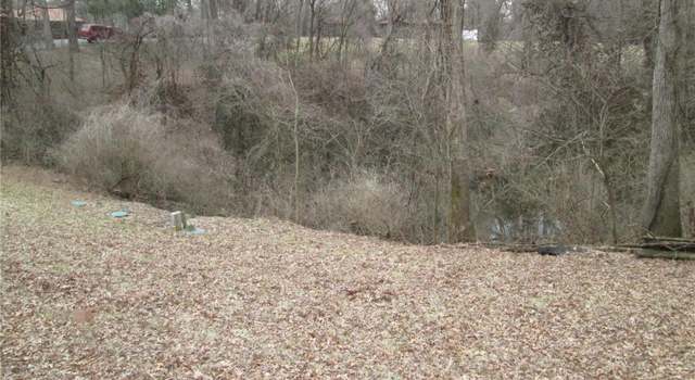 Photo of 16999 Old Jamestown Rd, Florissant, MO 63034