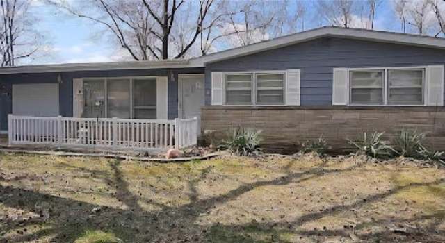 Photo of 5 Edgewood Rd, Mount Vernon, IL 62864
