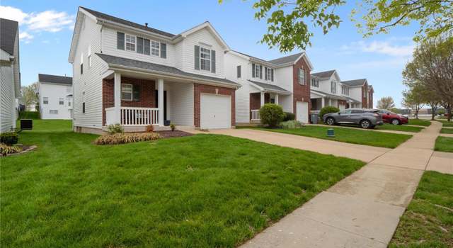 Photo of 8 W Homefield Point Ct, O'fallon, MO 63366