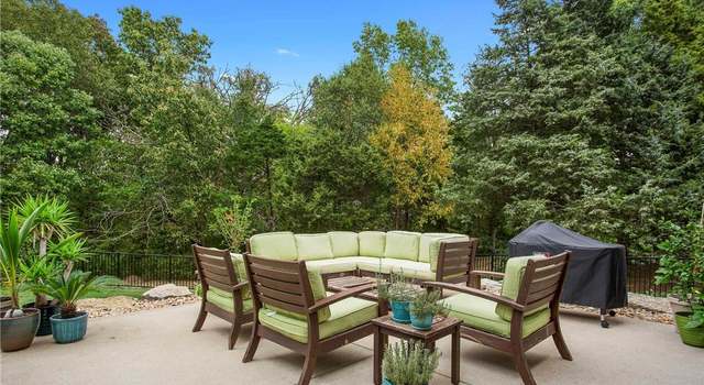 Photo of 21 Castle Point Ct, St Peters, MO 63376