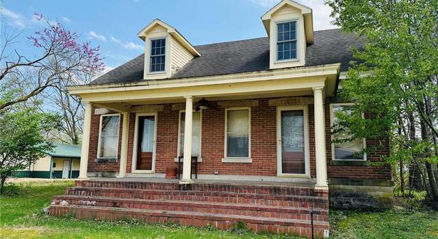 Photo of 315 E Madison St, Paris, MO 65275