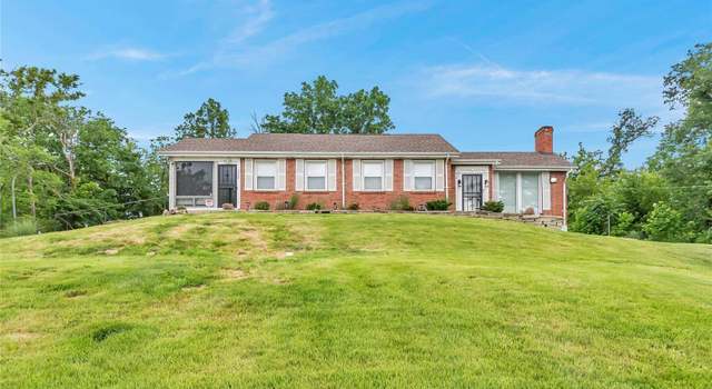 Photo of 10102 Lookaway Dr, St Louis, MO 63137