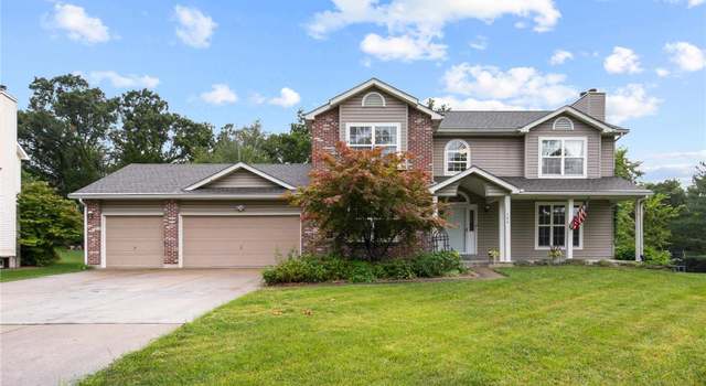 Photo of 466 Fox Trail Dr, Lake St Louis, MO 63367