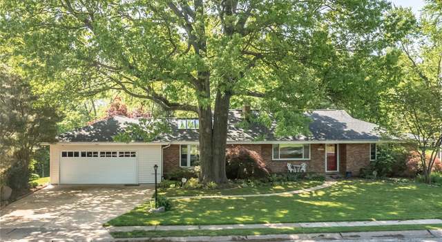 Photo of 9730 Grandview Dr, St Louis, MO 63132