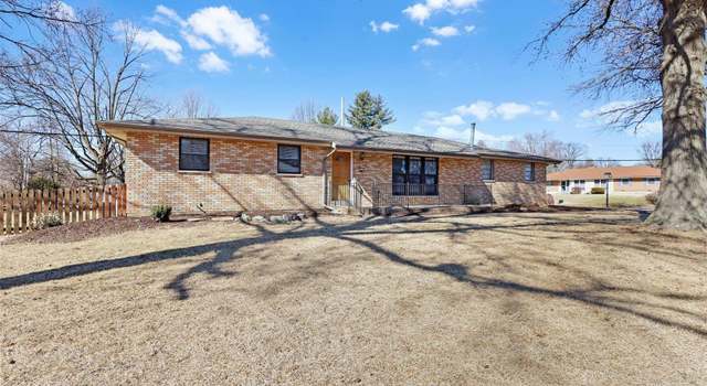 Photo of 3800 Marietta Dr, Florissant, MO 63033
