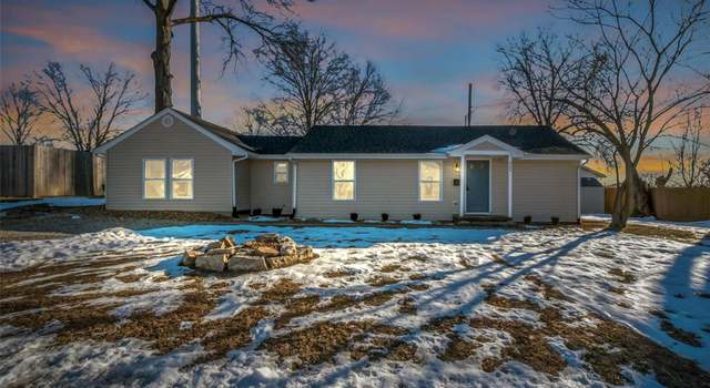 Photo of 322 School St, O'fallon, MO 63366