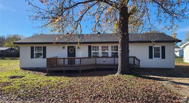 Photo of 308 Navajo Dr, Piedmont, MO 63957