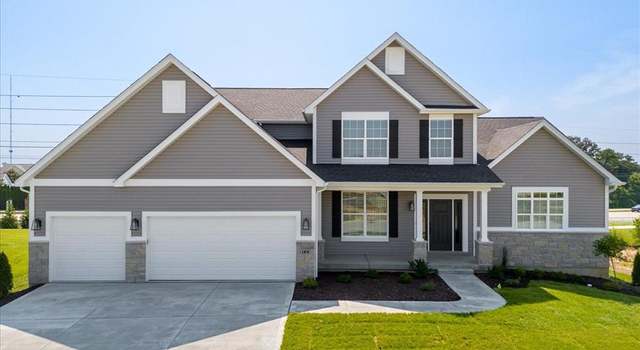 Photo of 120 Royal Troon Dr, O Fallon, MO 63368
